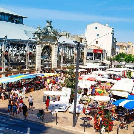 Grands Buffets Hebergement Chambre Нарбон Екстериор снимка