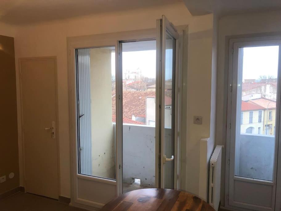 Grands Buffets Hebergement Chambre Нарбон Екстериор снимка